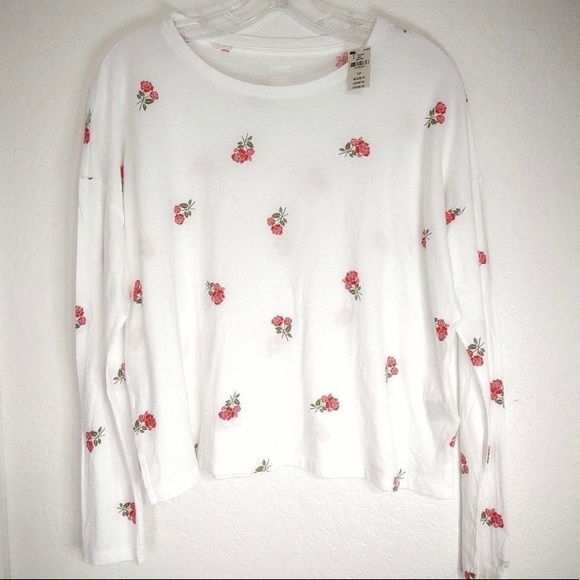 Victoria’s Secret lightweight 🌹🌹long sleeve pullover shirt tee top xs - Picture 3 of 6